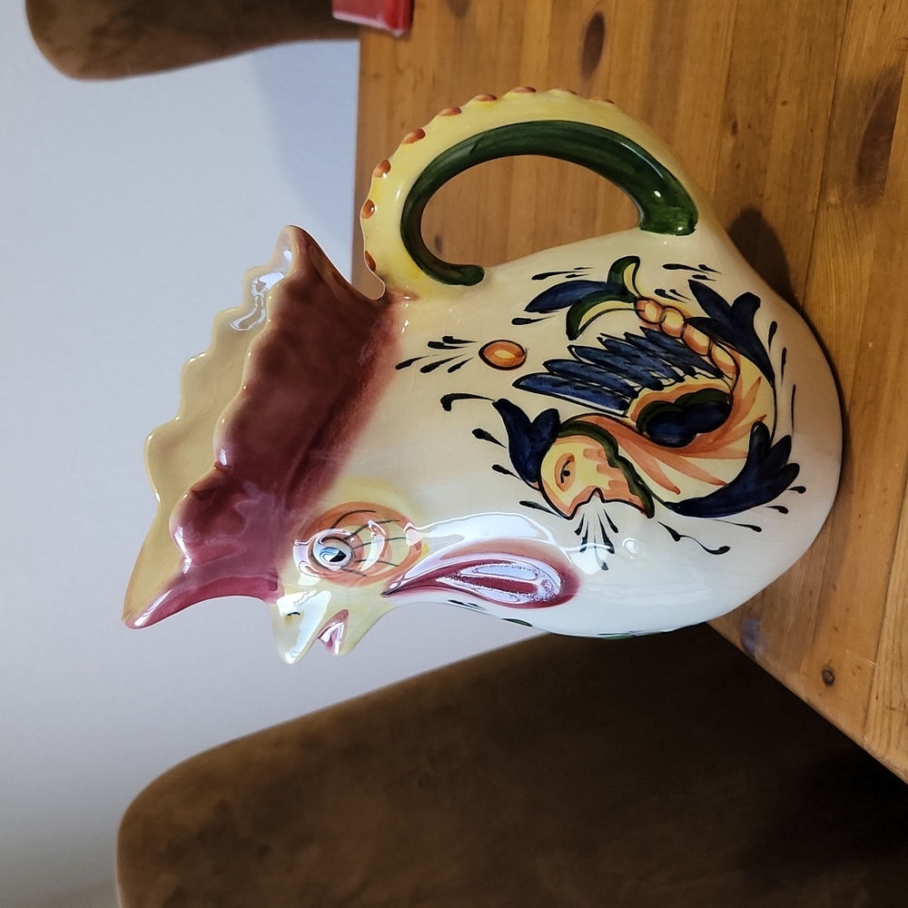 HAND PAINTED ITALIAN DUELING DRAGONS ROOSTER PITCHER - WILLIAMS SANOMA 10" EUC